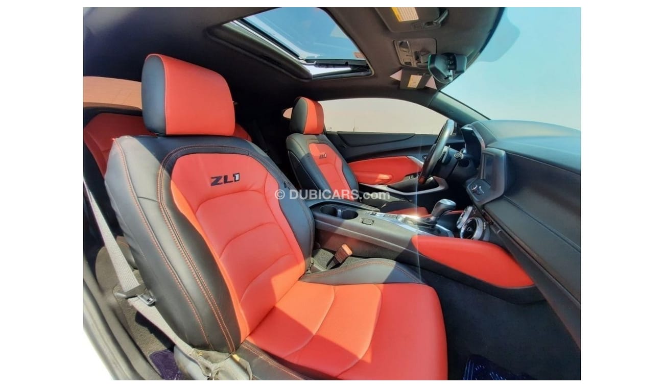 Chevrolet Camaro LT RS RS Chevrolet camaro 2018 v6 zl1 kit  with sun roof
