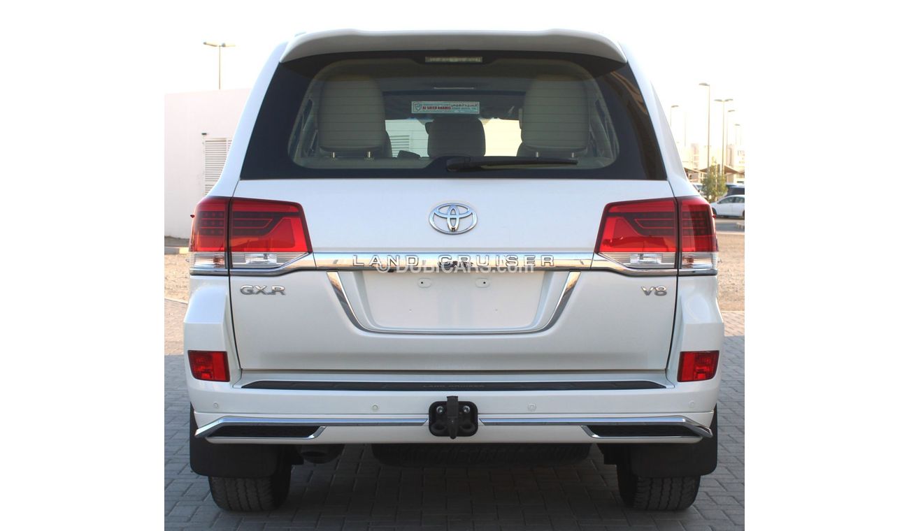 Toyota Land Cruiser GXR