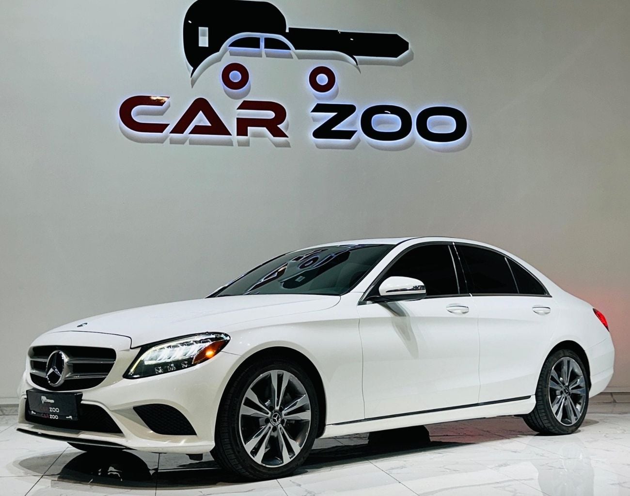 مرسيدس بنز C 300 Luxury 2.0L