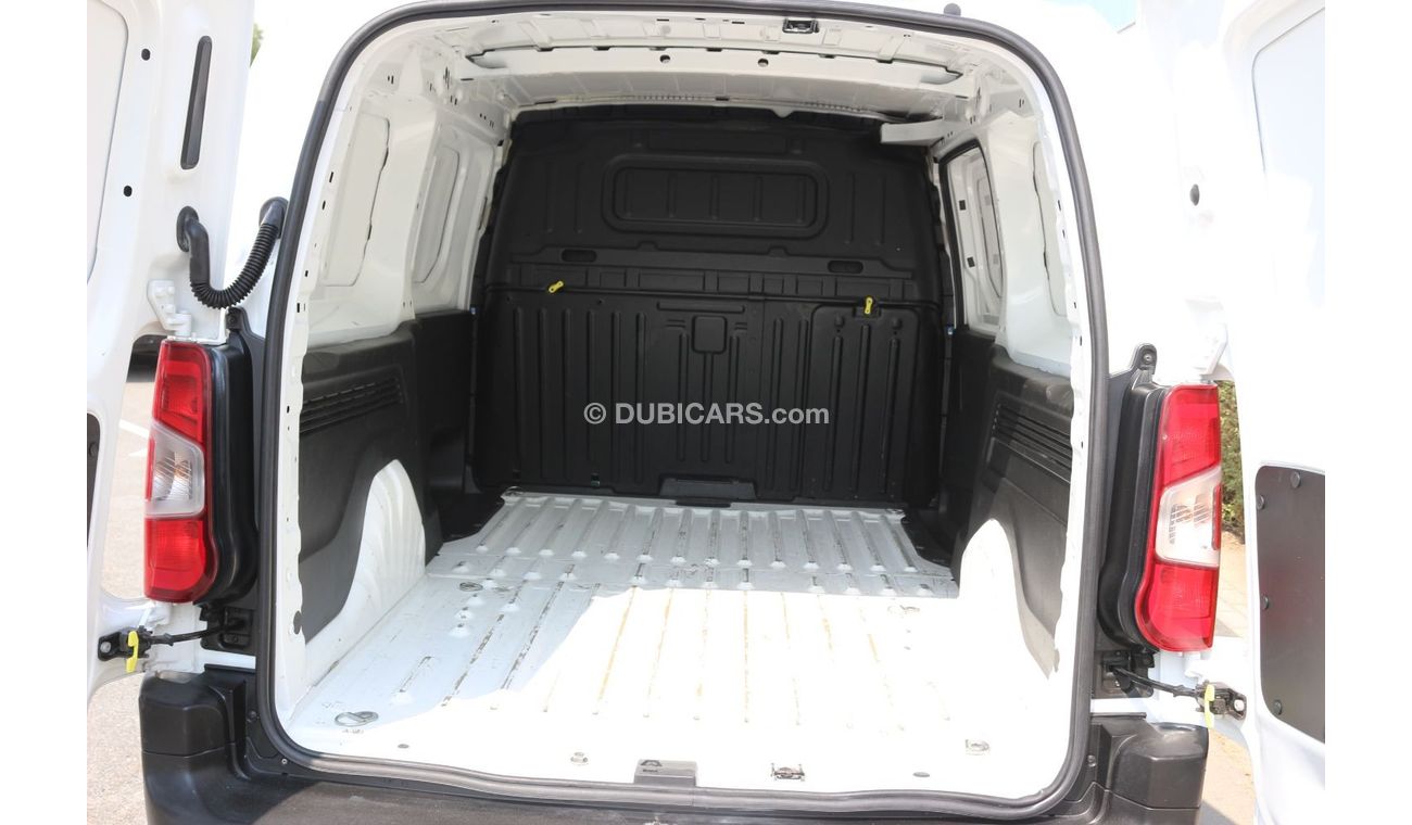 Peugeot Partner Long Peugeot Partner delivery van  model 2022  under warranty