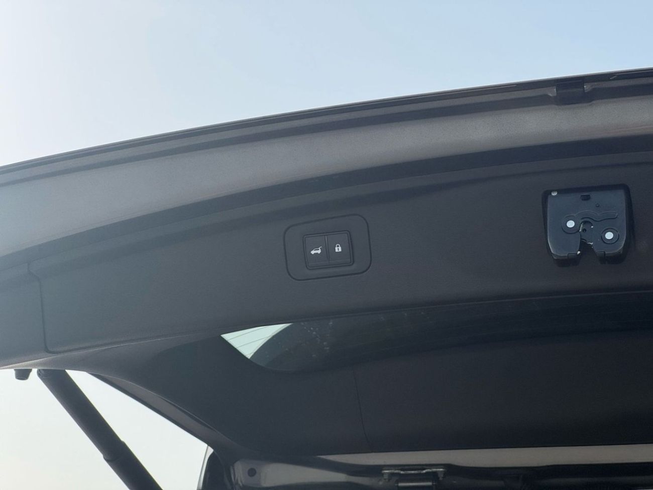 Nissan Armada 2025 Nissan Armada Pro4X, 3.5L TT V6, Canadian Spec, Brand New