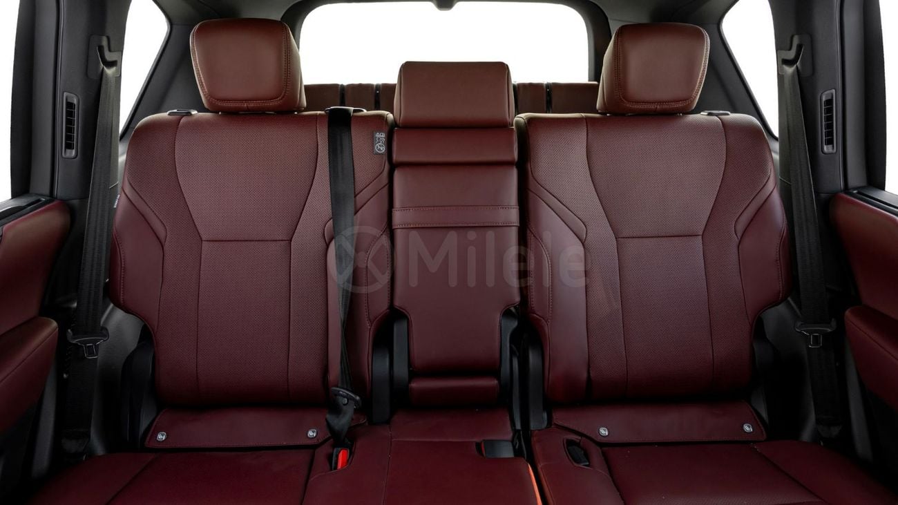 Lexus LX600
