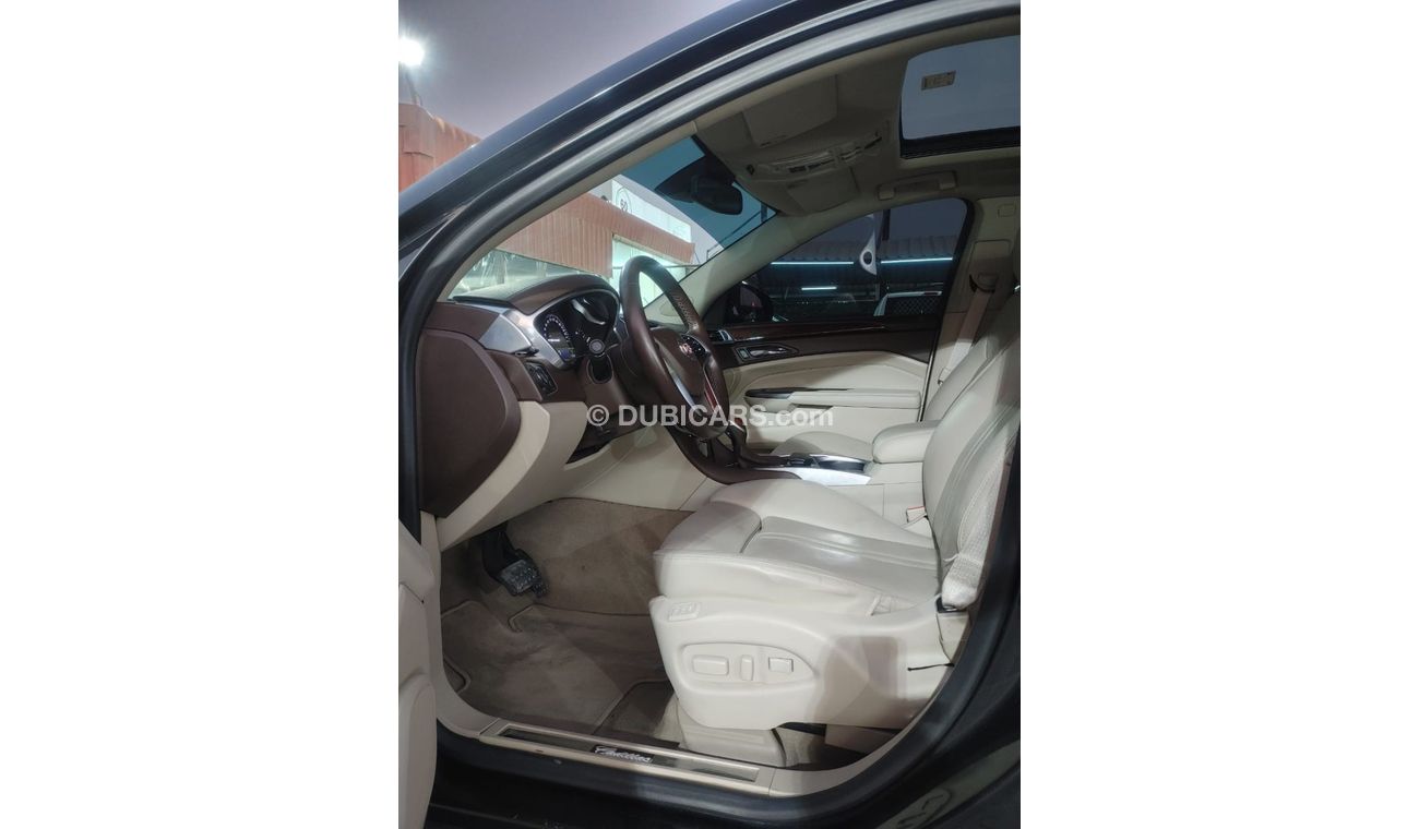 Cadillac SRX Premium