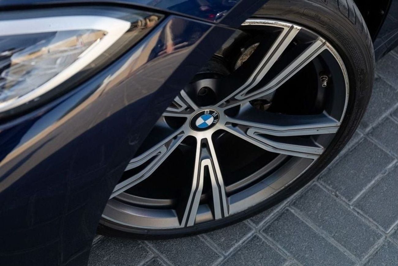 BMW 420i M Sport 2.0L BMW 420i M-Sport Convertible 2022 GCC under Agency Warranty and Service Contract with F