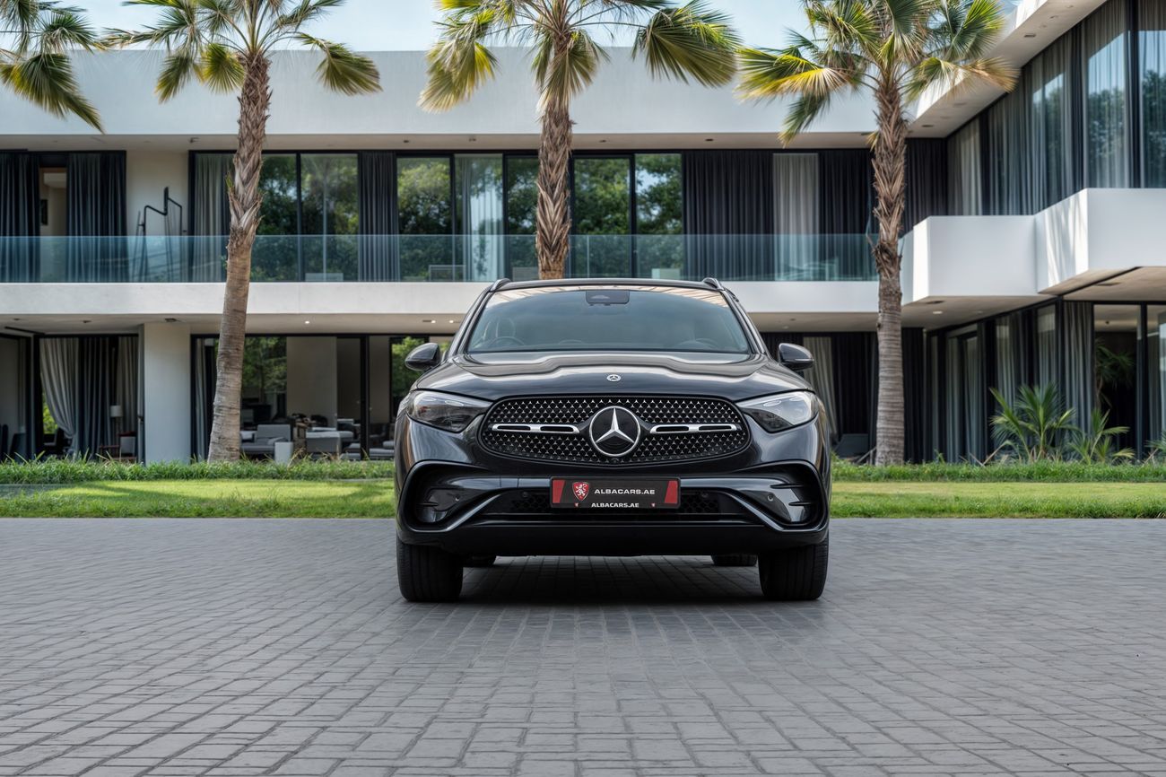 مرسيدس بنز C 200 GLC 200 AMG | 4,759 P.M | 0% Downpayment | GLC 200 AMG | GARGASH WARRANTY!