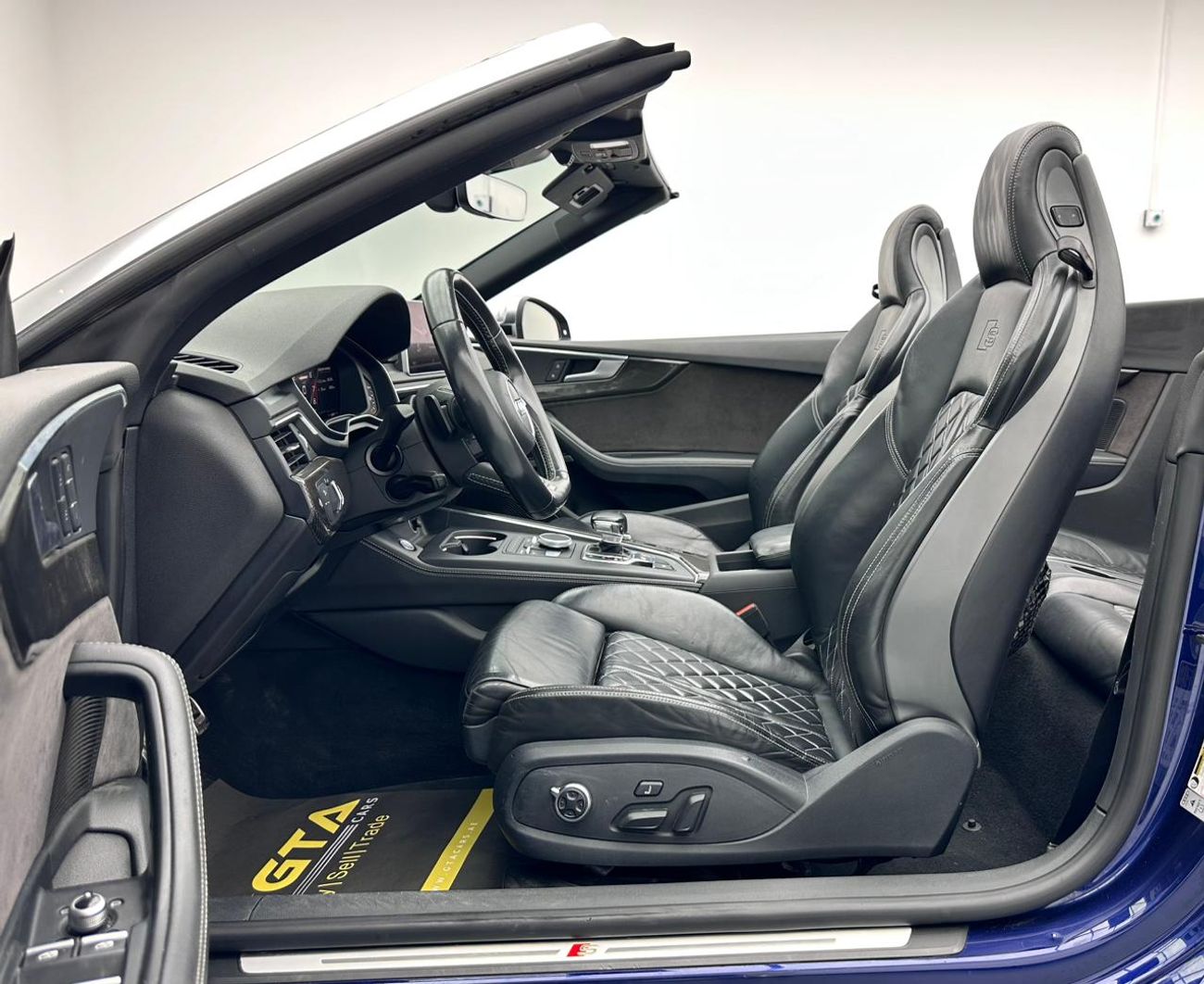 Audi S5 TFSI quattro 3.0L 2018 Audi S5 Quattro Cabriolet, Service History, Excellent Condition