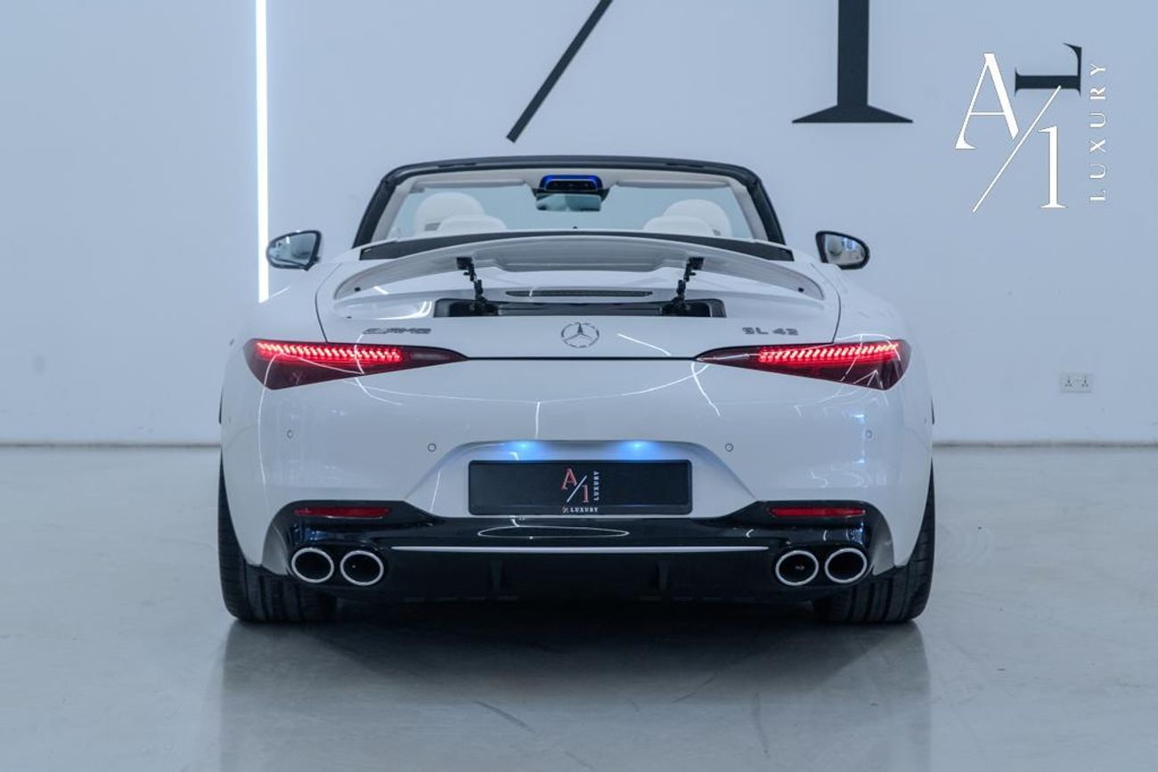 Mercedes-Benz SL 43 AMG STD 2023 Mercedes Benz SL43 AMG Roadster Maybach Edition, Warranty, Full Options, Very Low Kms