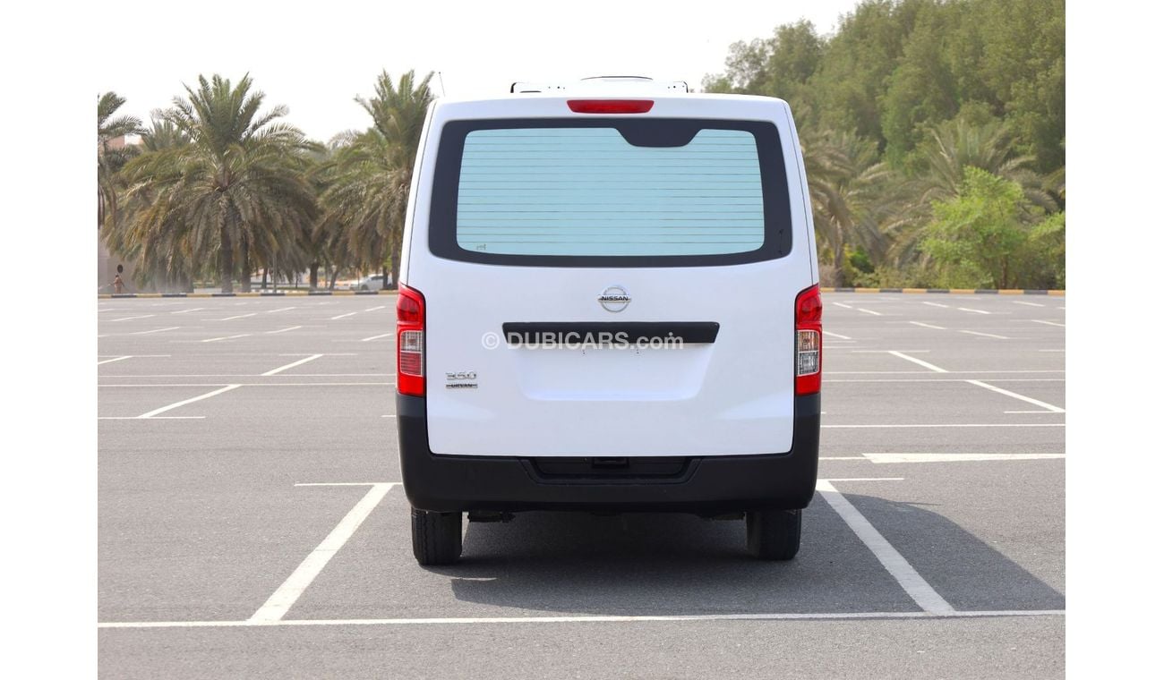 نيسان أورفان 2019 | STANDARD ROOF CHILLER VAN | PETROL | GCC SPECS | EXCELLENT CONDITION
