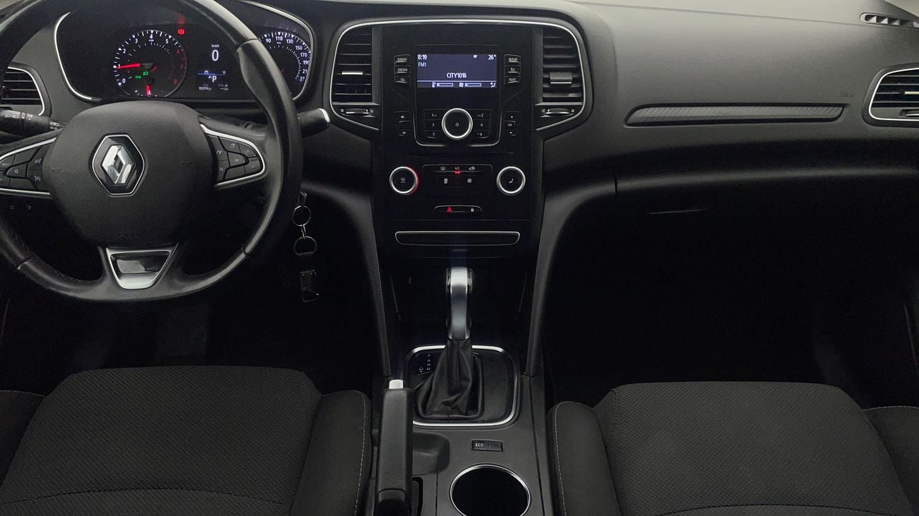 Renault Megane PE 1.6 | Zero Down Payment | Home Test Drive