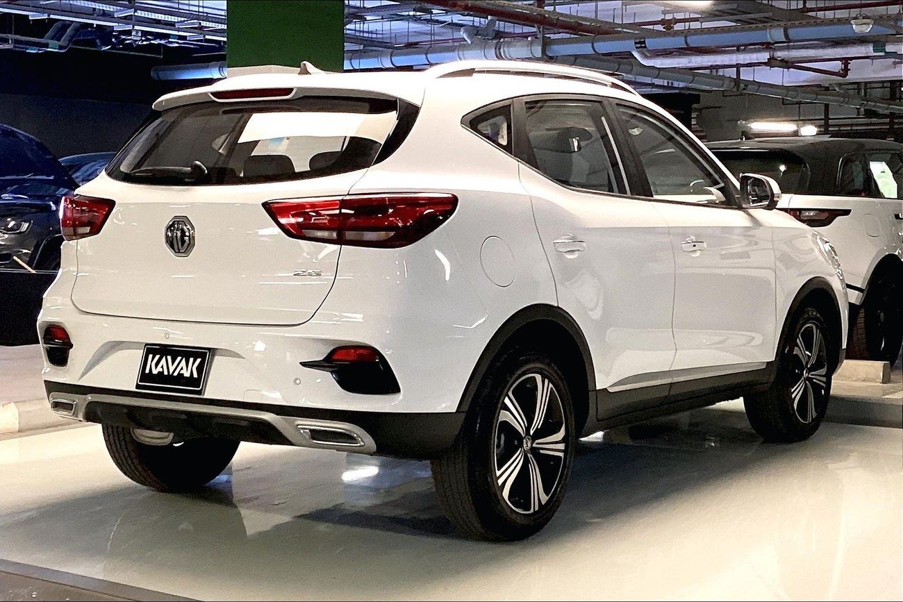 أم جي ZS Luxury | شامل الضمان | 0 ﺪﻔﻋﺓ ﺃﻮﻟﻯ