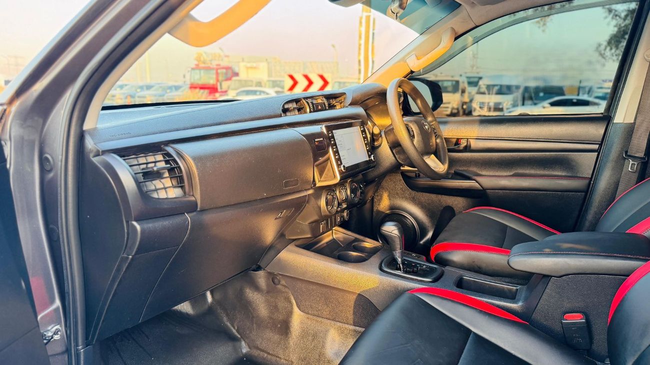 Toyota Hilux DOUBLE CABIN PICKUP | RHD | 2020 | 2.8L DIESEL ENGINE | AUTOMATIC TRAMISSION | ELECTRIC SEAT