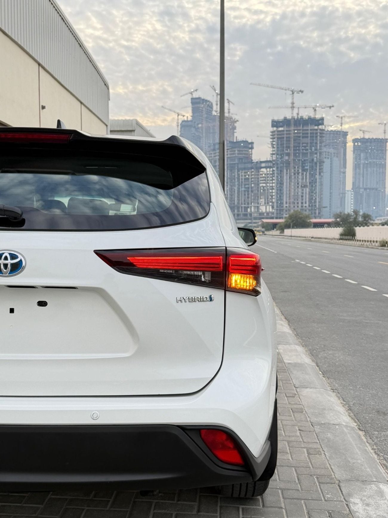 Toyota Highlander 2023 2.5L Hybrid GXR (AWD) GCC SPEC