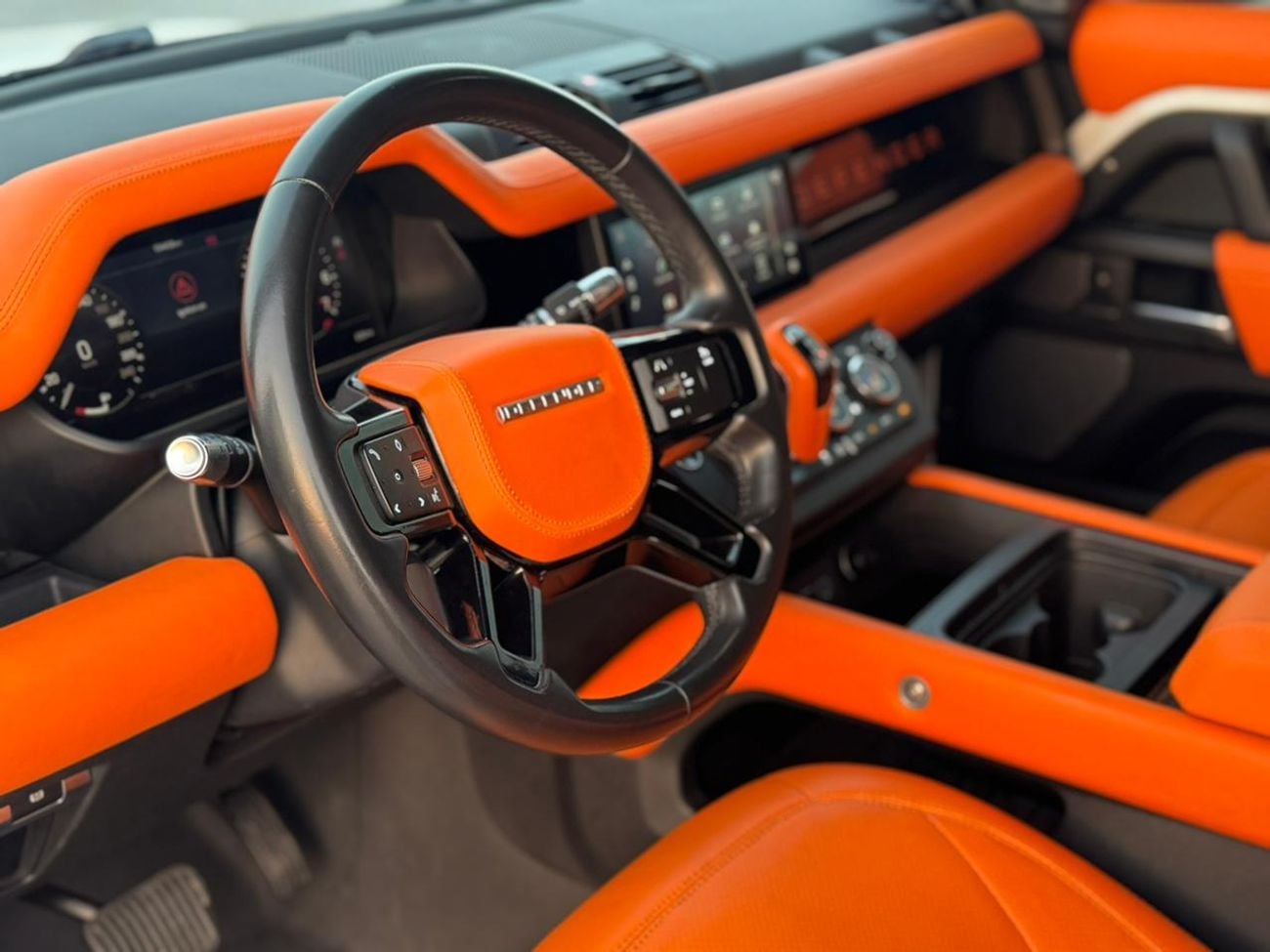 لاند روفر ديفندر Land rover defender P400 110 SE 3.0L (5 Seater) 2020 V6