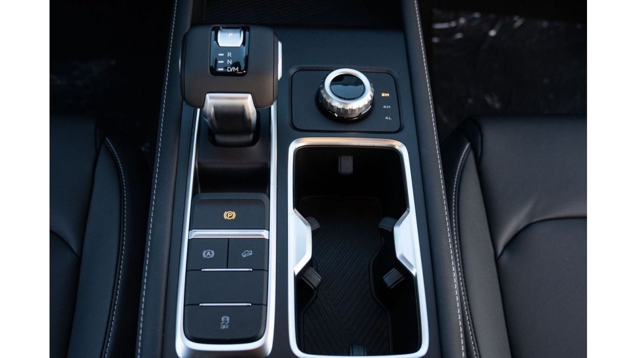 JMC Grand Avenue 2024 JMC Grand Avenue 2.3 DV 4X4 - Cosmic Blue inside Black | Export Only