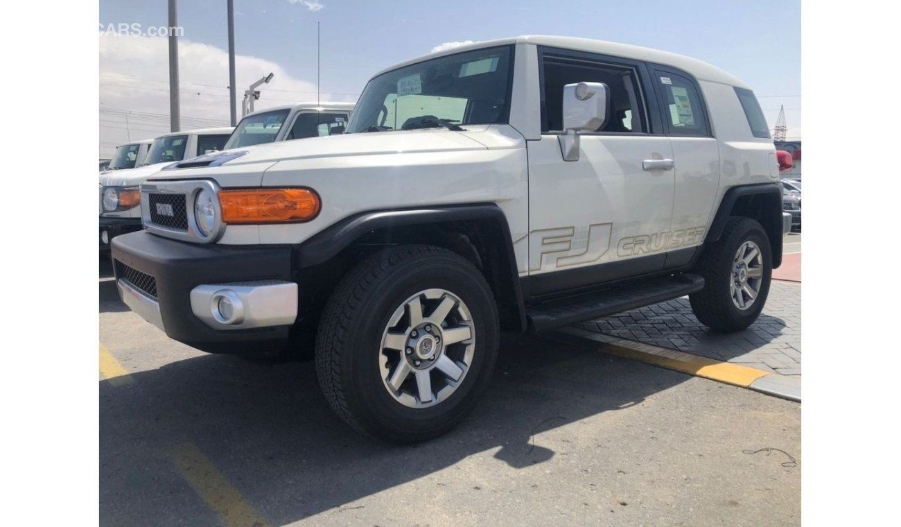 Toyota FJ Cruiser TOYOTA_FG_CRUISER_2022_2021_4.0_GASOLINE