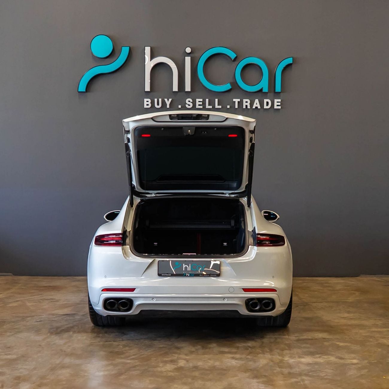 Porsche Panamera Std 3.0L (325 HP) 3,498 P.M • 0% Downpayment • Porsche Panamera • 1 Year Warranty