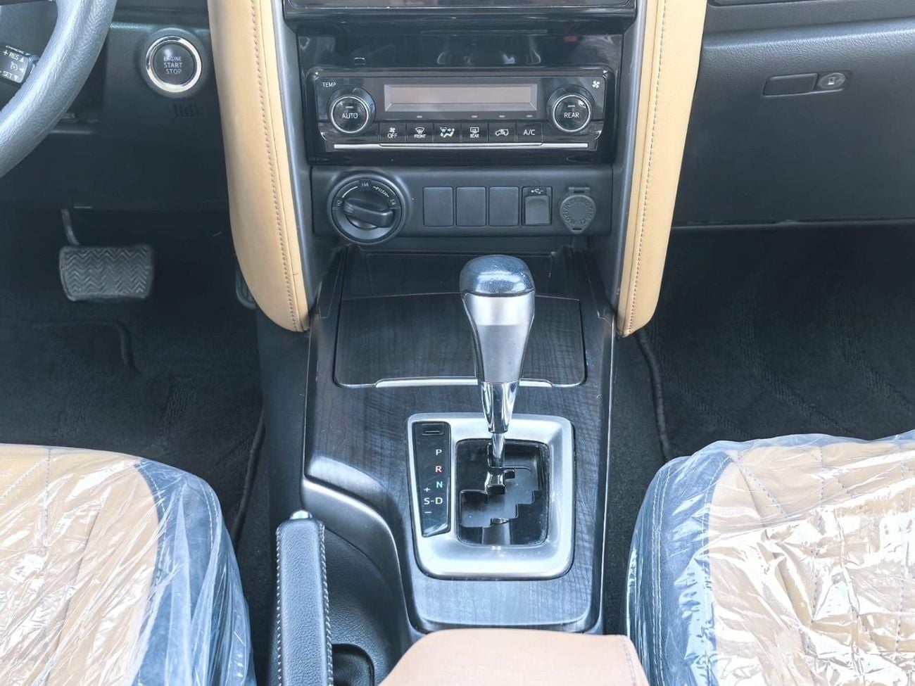 Toyota Fortuner 2021 TOYOTA FORTUNER 4.0L PETROL AUTOMATIC TRANSMISSION