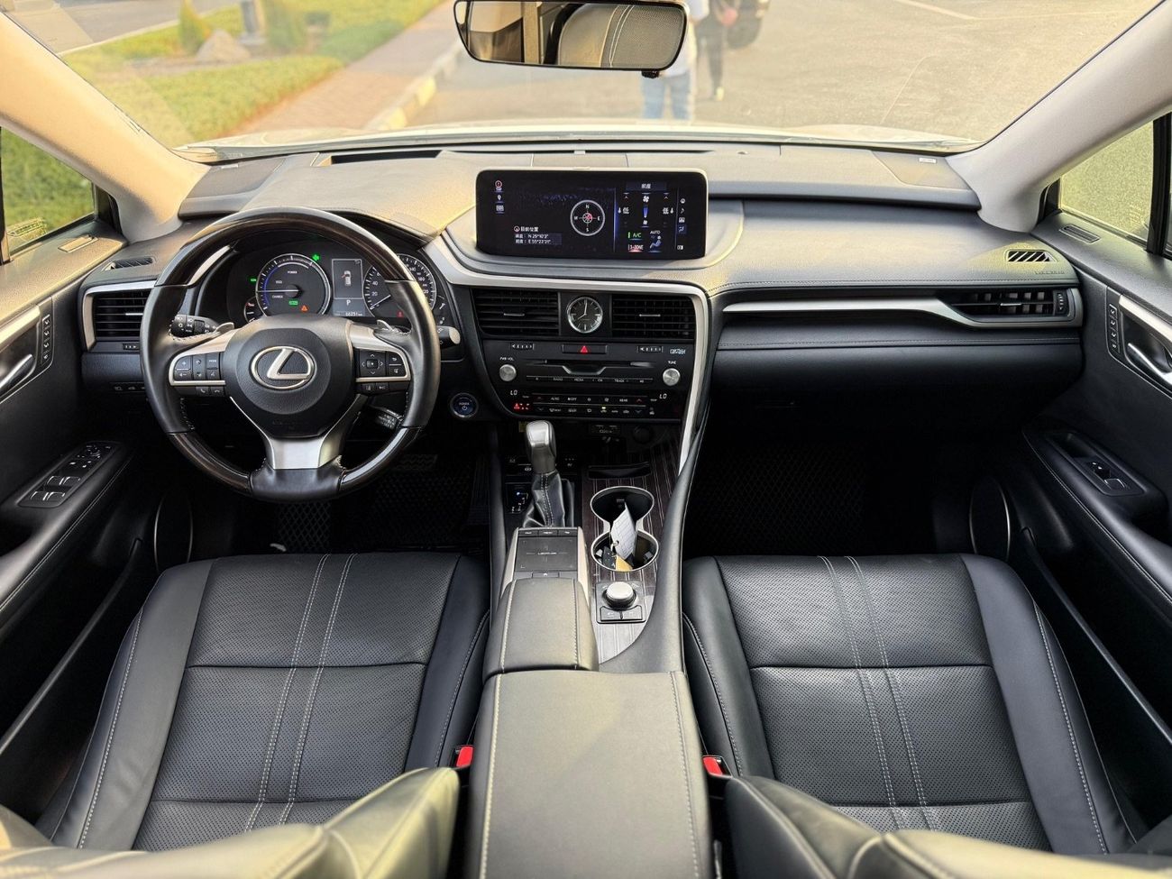 لكزس RX450h L Platinum 3.5L (7 Seater)