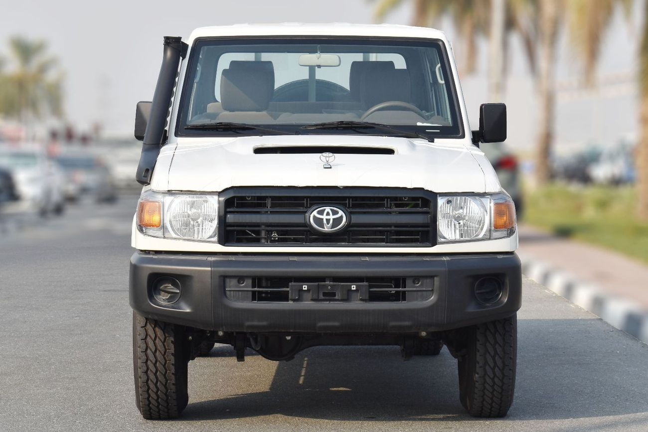 Toyota Land Cruiser Pick Up 2023 MODEL: TOYOTA LAND CRUISER PICKUP LC79 4.5L V8 M/T