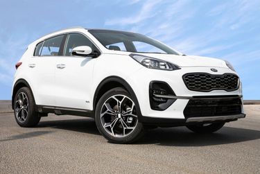 Kia Sportage 21 Gt Line 2 0l Diesel Crdi With 2 Power Seats Diff Lock And Drive Modes For Sale White 21