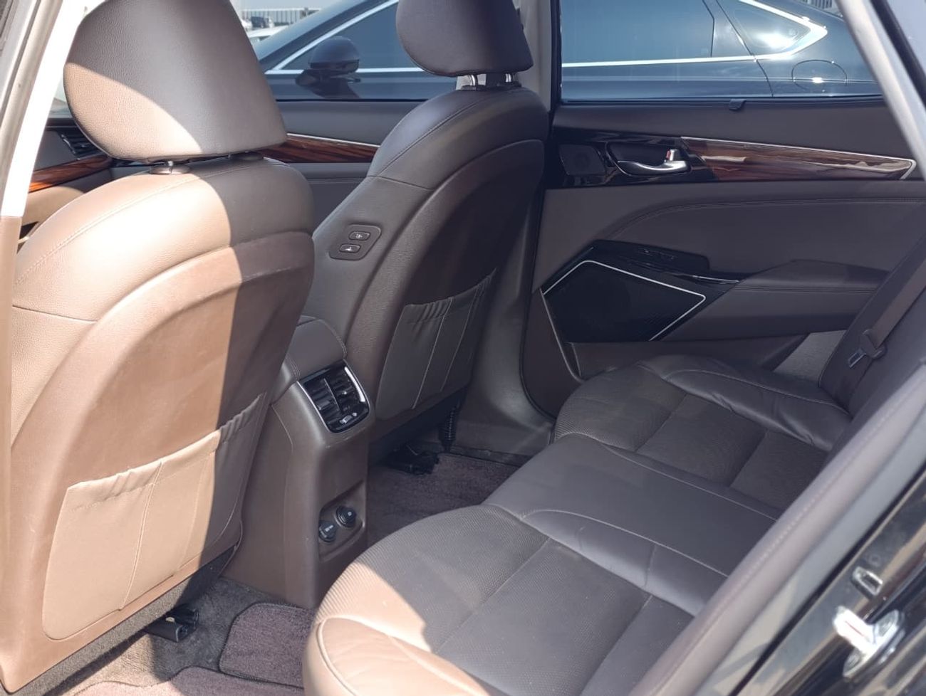 Kia K7 kia k7 2017 3.3 v6