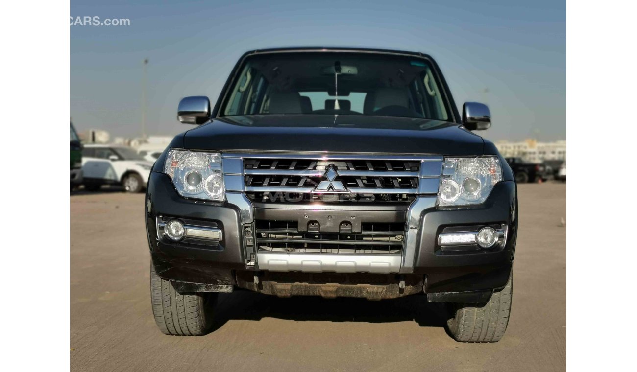 ميتسوبيشي باجيرو 3.5L PETROL, 17" ALLOY RIMS, FABRIC SEATS, FOG LIGHTS (LOT # 6919)