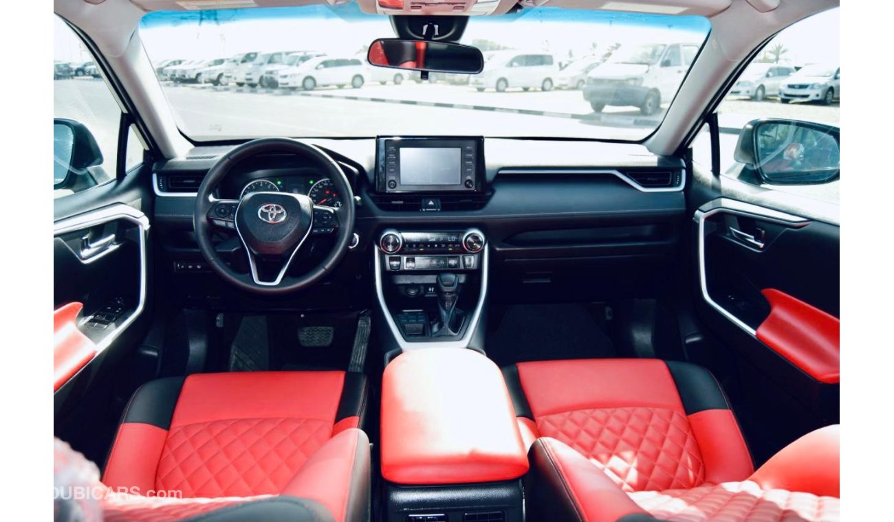 تويوتا راف ٤ Full option clean car leather seats