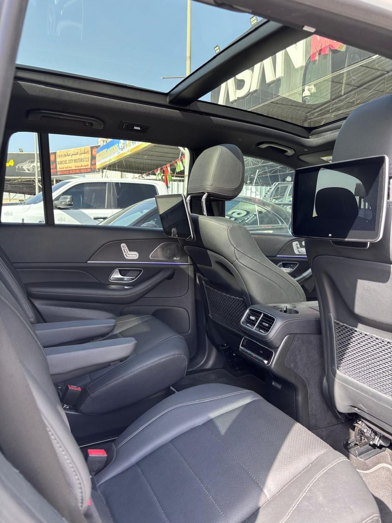 مرسيدس بنز GLS 450 4MATIC