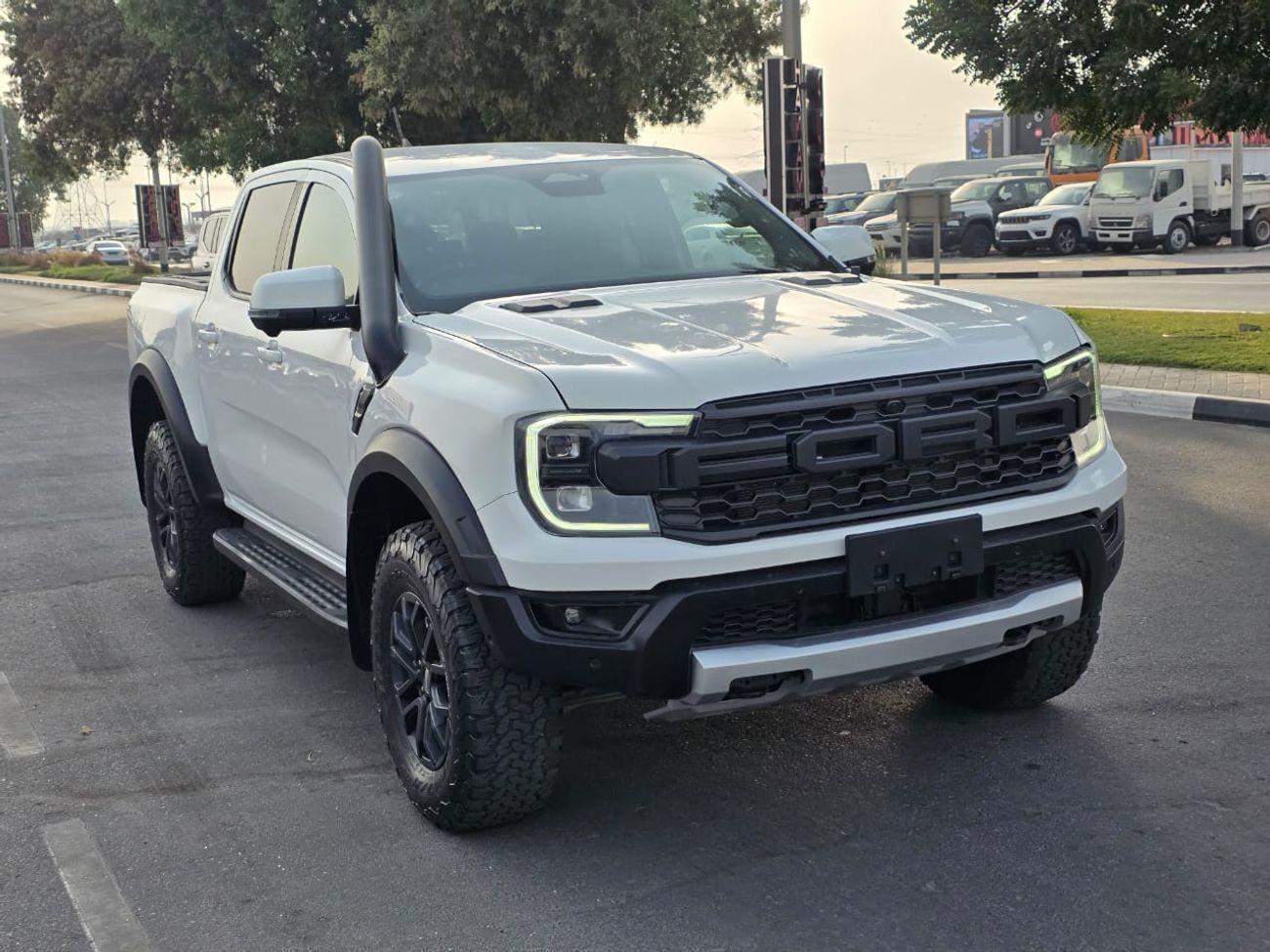 Ford Ranger Raptor petrol 3.0 liter ,right hand drive only for export available
