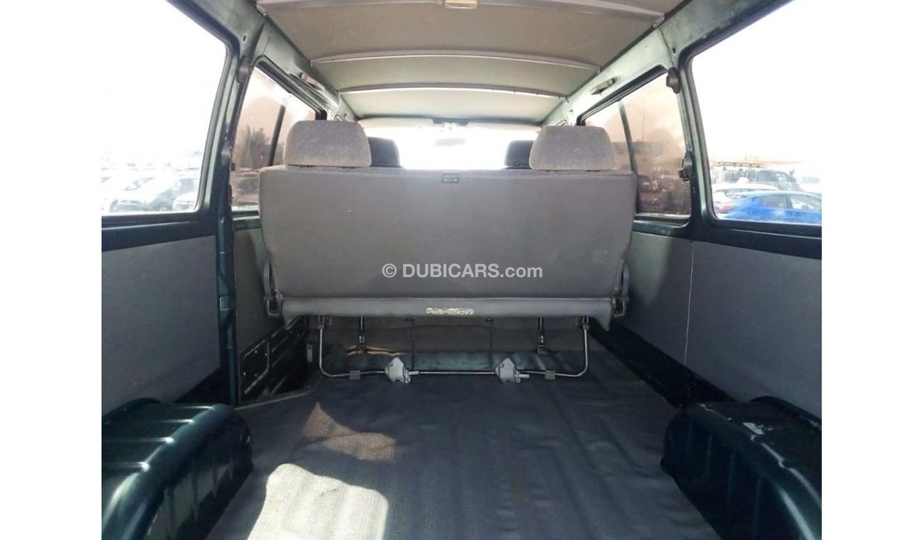 تويوتا هاياس TOYOTA HIACE VAN RIGHT HAND DRIVE(PM17764)