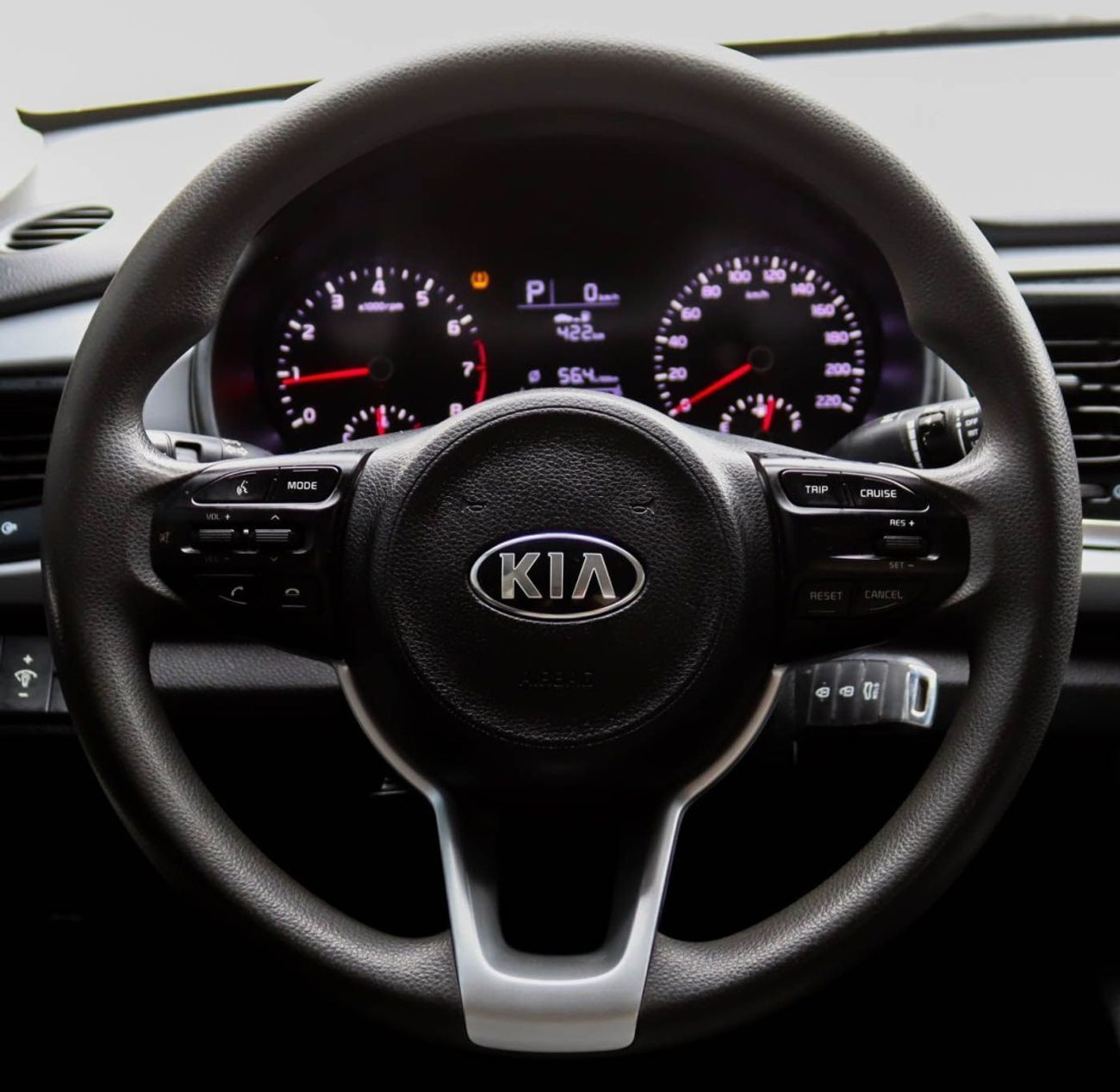 Kia Rio EX 1.4L (100 HP) Sedan 2020 Kia Rio GCC edition in excellent condition without accidents, mileage 98