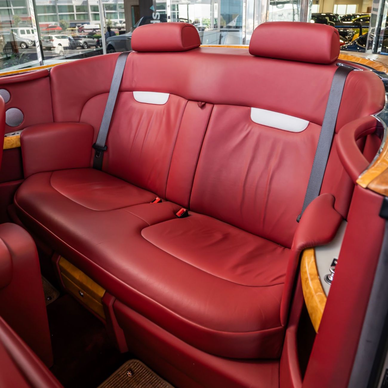 Rolls-Royce Phantom 2009 ROLLS ROYCE PHANTOM DROPHEAD GCC DONE 67,000KM