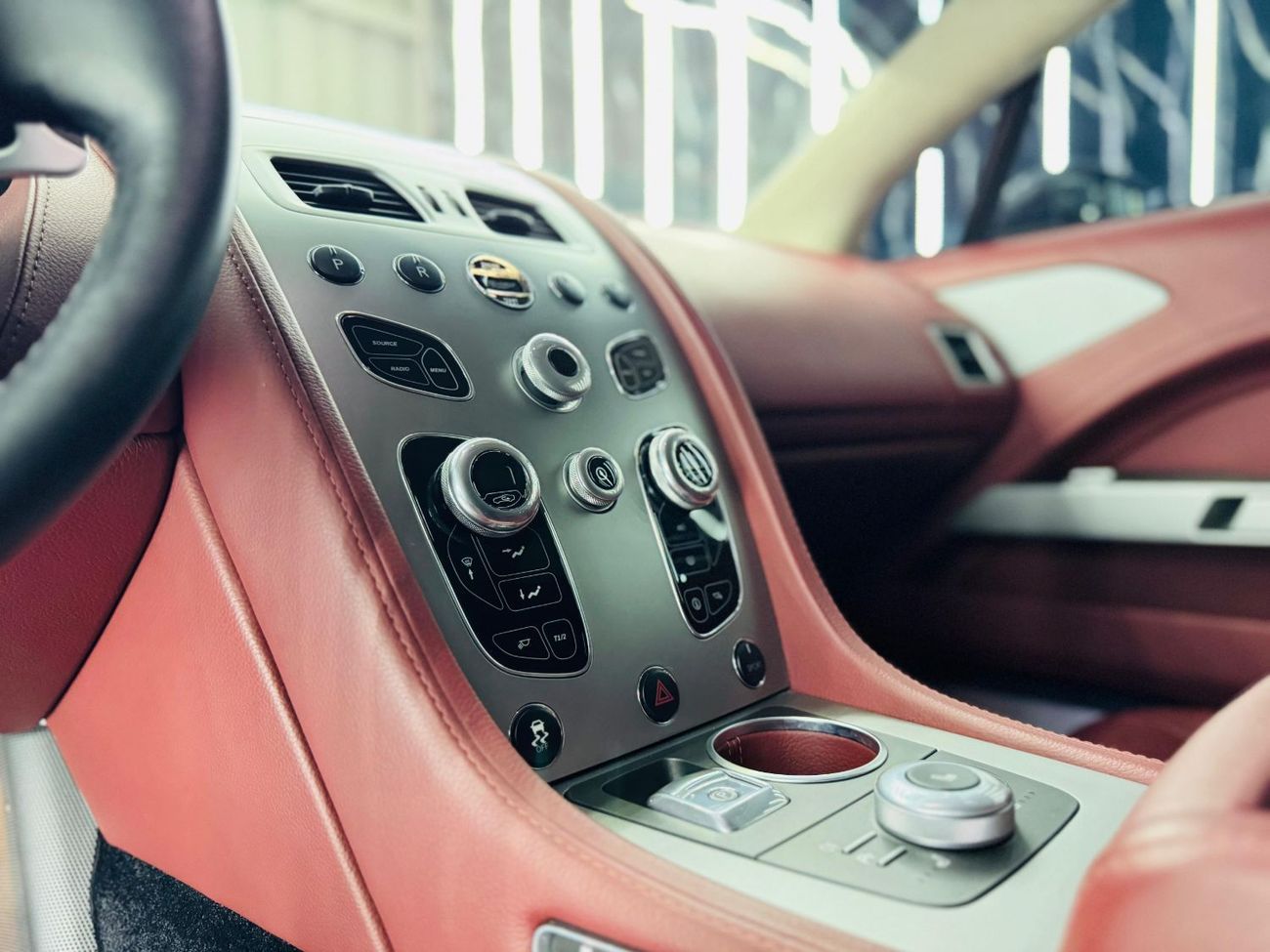 Aston Martin Rapide Std 6.0L 2017 Aston Martin Rapide V12, Very Low Kms, 552 HP, Excellent Condition, GCC