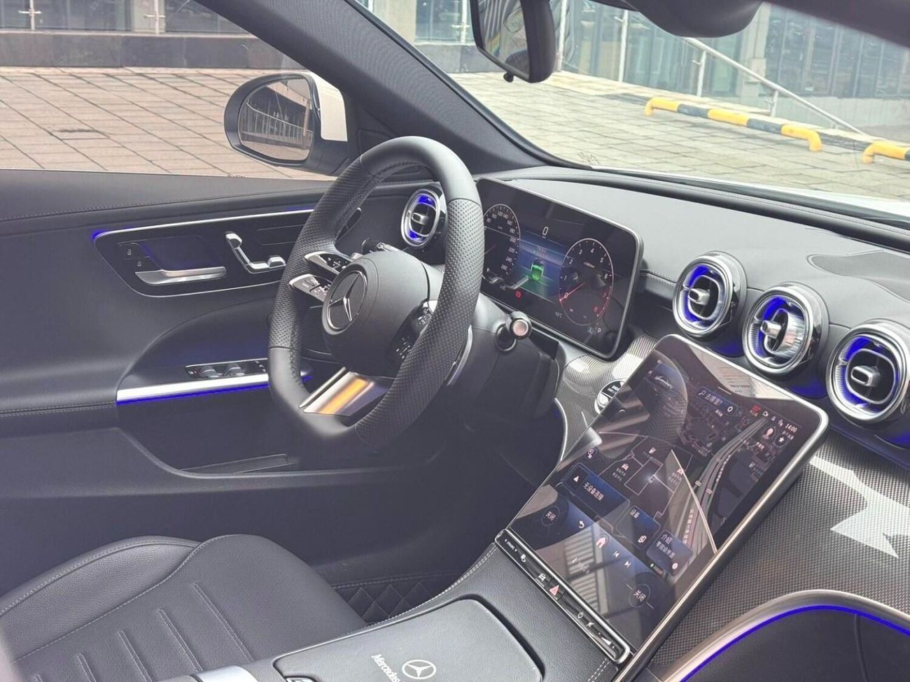 Mercedes-Benz 260 c260L