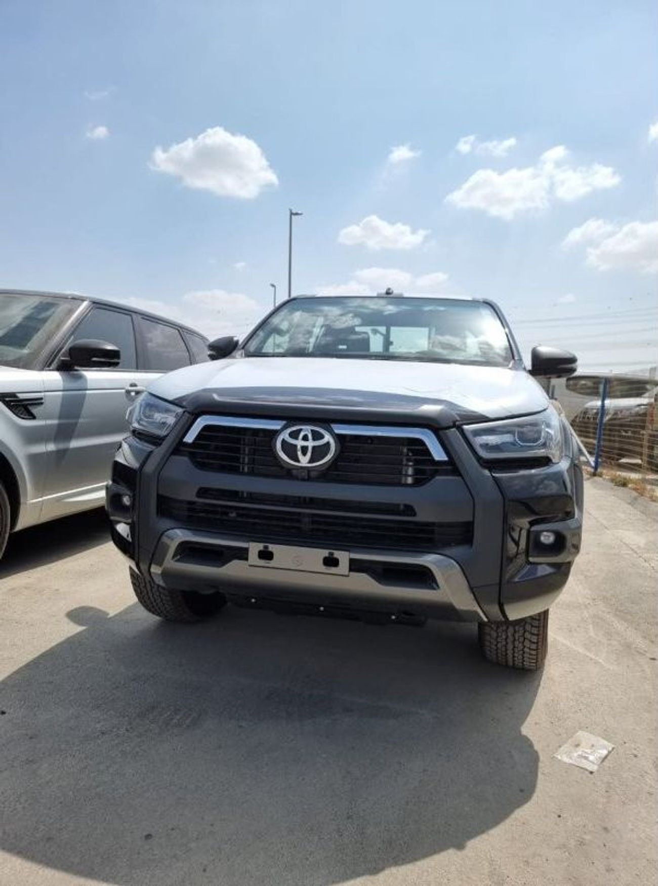 Toyota Hilux 4.0L PETROL A/T ADVENTURE FULL OPTION DOUBLE CABIN PICKUP