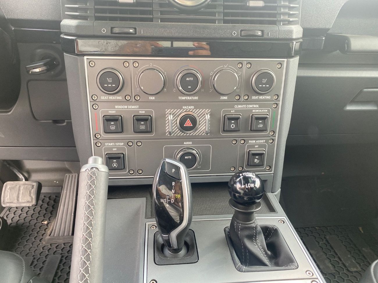 إينيوس غرينادير QuarterMaster