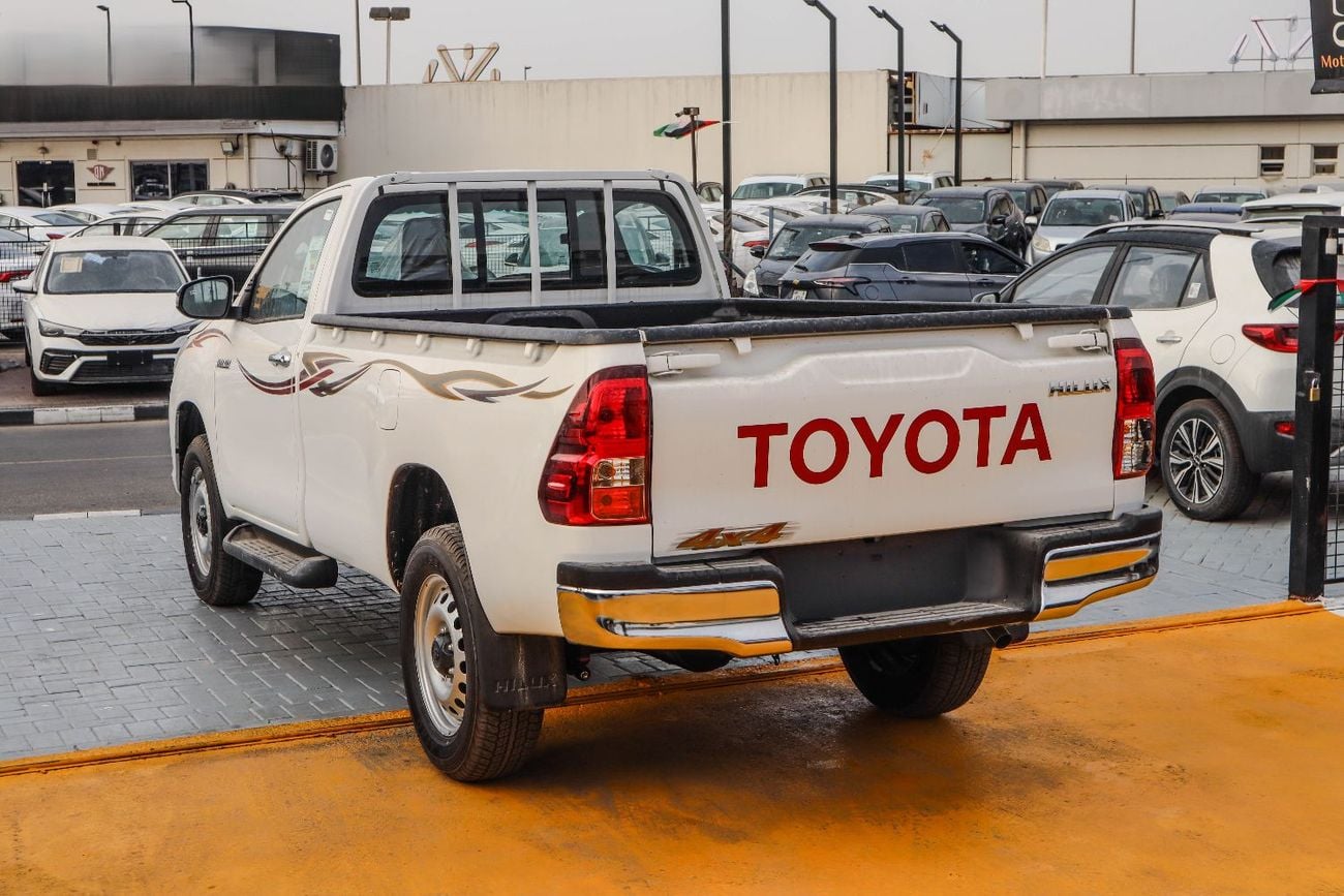 تويوتا هيلوكس toyota hilux single cab (TGN126) 2.7L Pick-up 4WD 2 Doors manual 2026 model without diff lock
