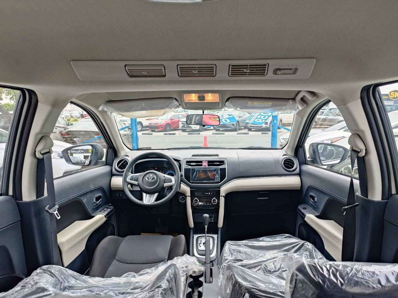 تويوتا راش G / 1.5L 4CY Petrol / 17" Rims / Push Start / Rear A/C / CODE#RU15B