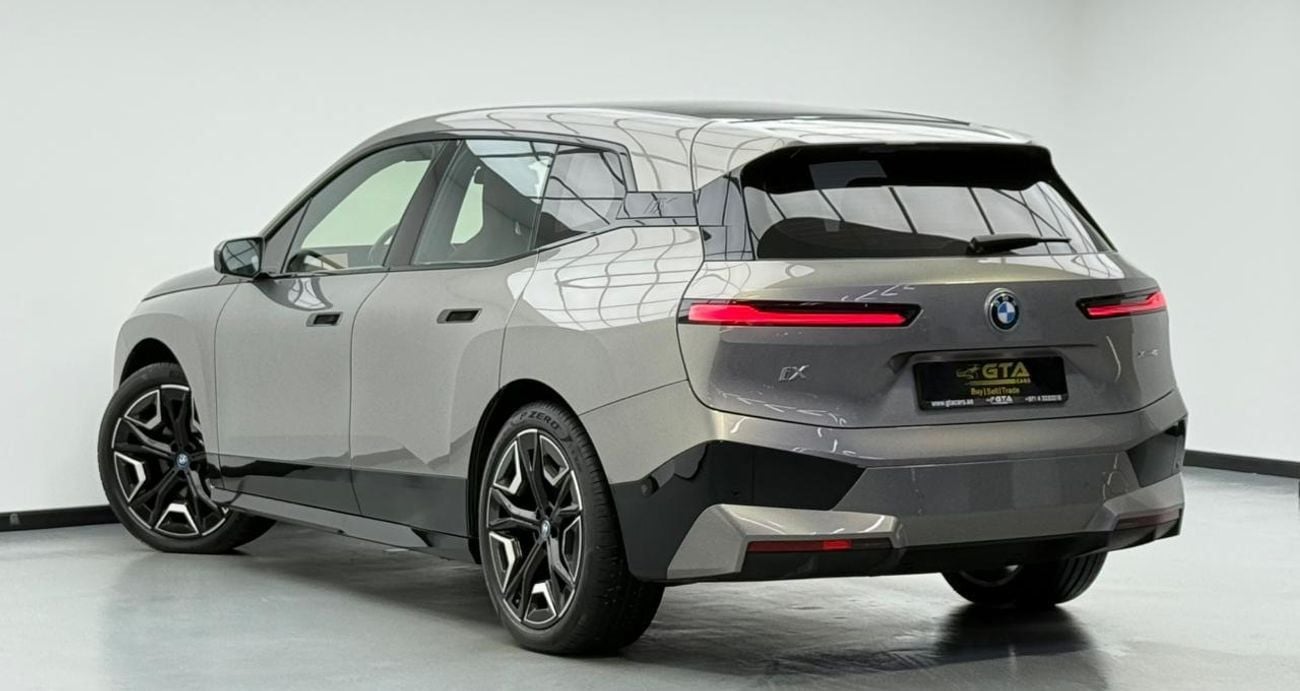 BMW iX xDrive40 2023 BMW iX xDrive40, 2028 BMW Warranty, 2029 BMW Service Pack, Low Km, Fully Loaded, GCC