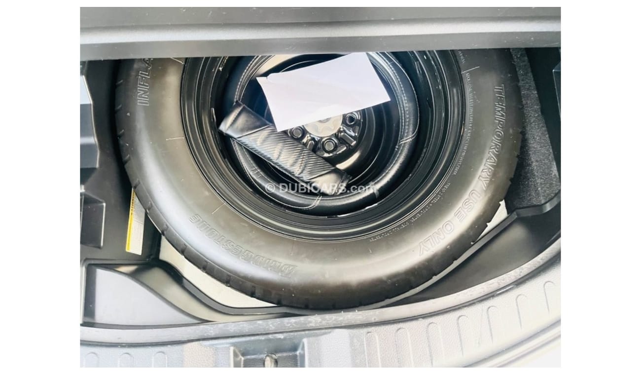 Toyota RAV4 VXR HEV Limited hybrid AWD 360 cameras