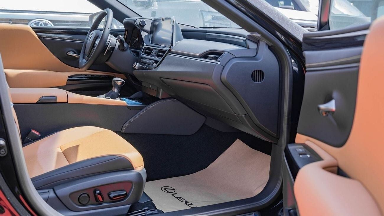 لكزس ES300h 2025 Lexus ES300h 2.5L AT Hybrid (Black)