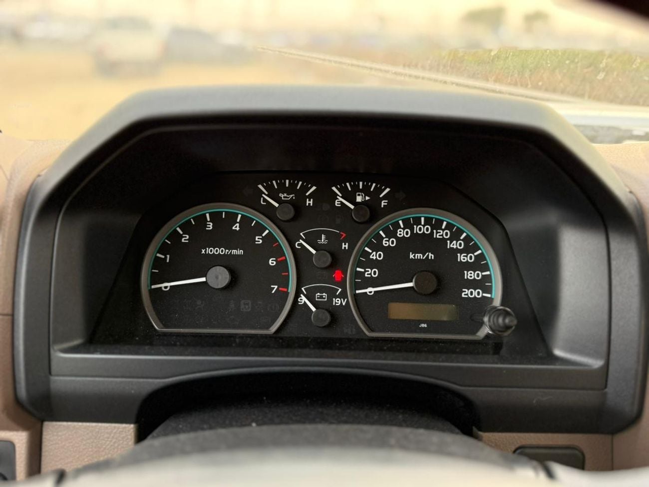 Toyota Land Cruiser 70 4.0L MID OPTION MANUAL WITH COOLING BOX