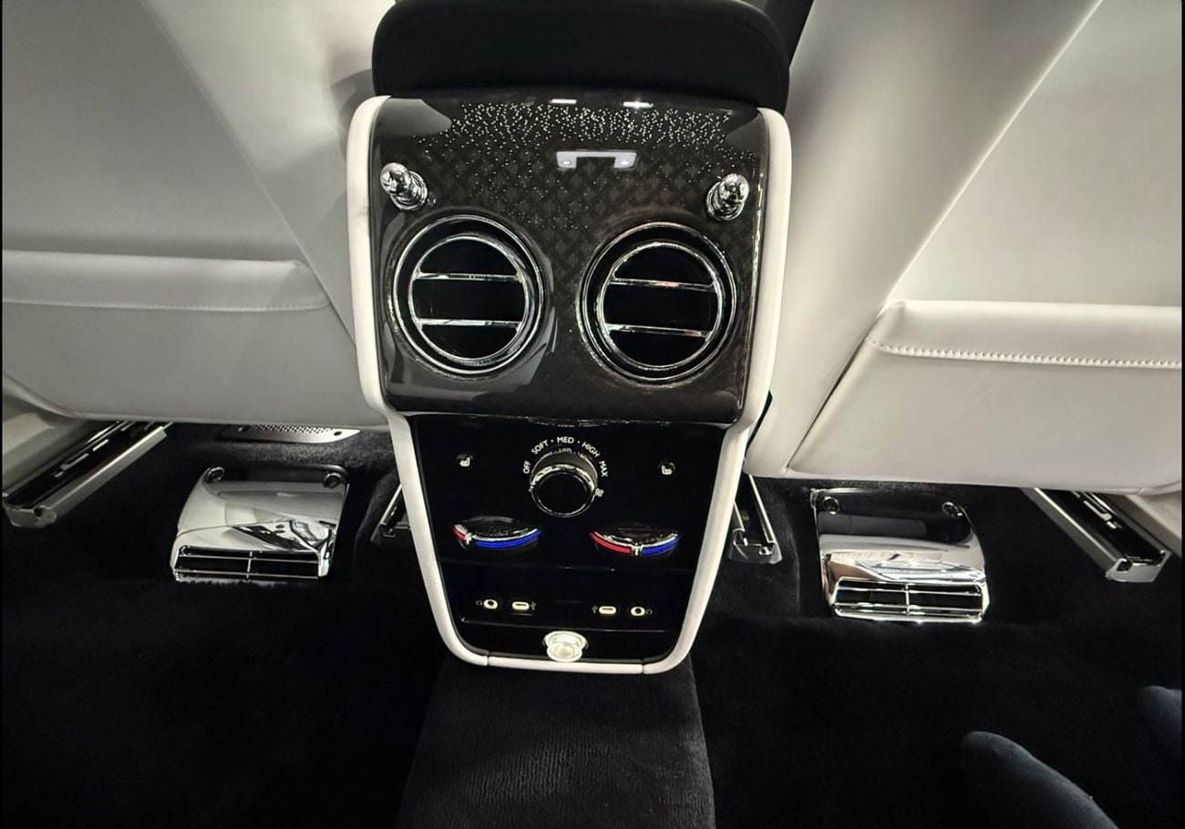 Rolls Royce Cullinan 2025 Rolls Royce Cullinan Black Badge