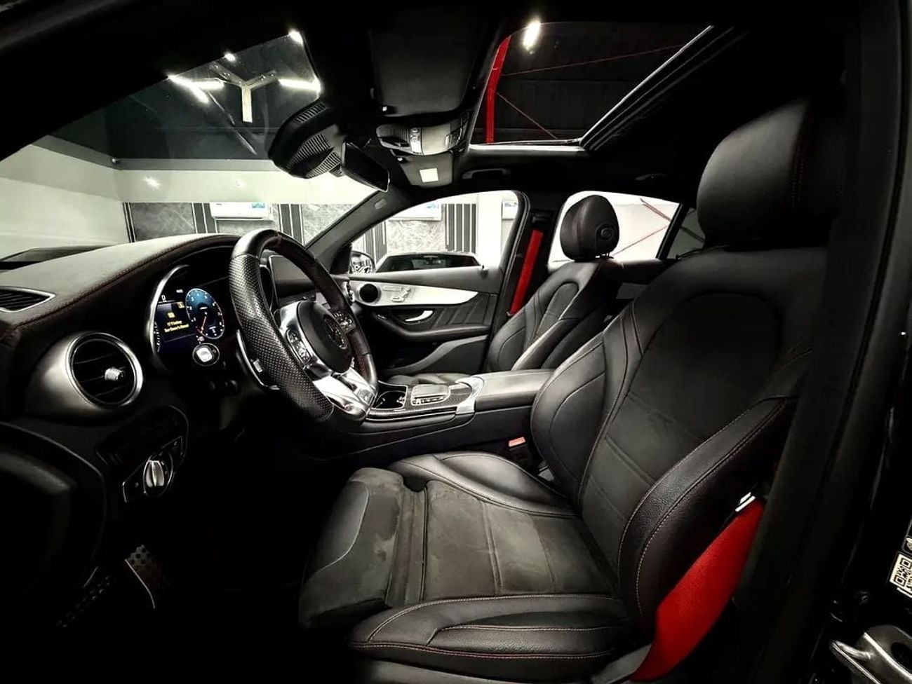 مرسيدس بنز GLC 43 AMG STANDARD