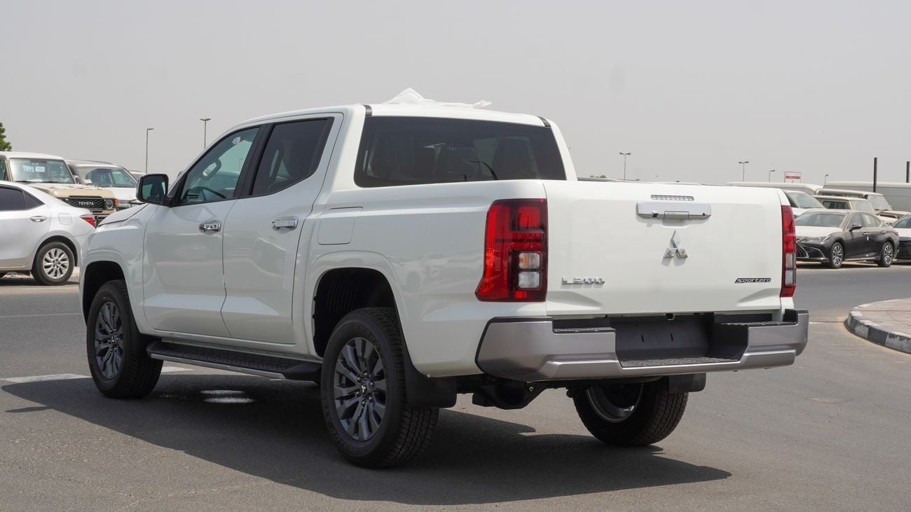 Mitsubishi L200 Brand New Mitsubishi Sportero 2.4L 2025 Diesel 4WD |White/Black |L200-SPORTERO25-A |FOR EXPORT