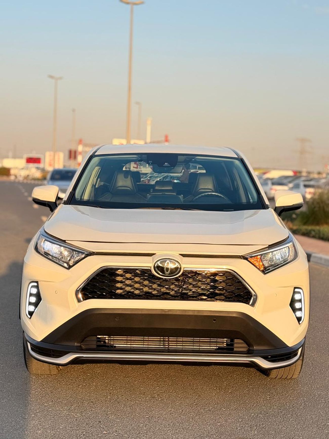 Toyota RAV4 RAV4 2.0L Japan Full option 360 camera, leather seats