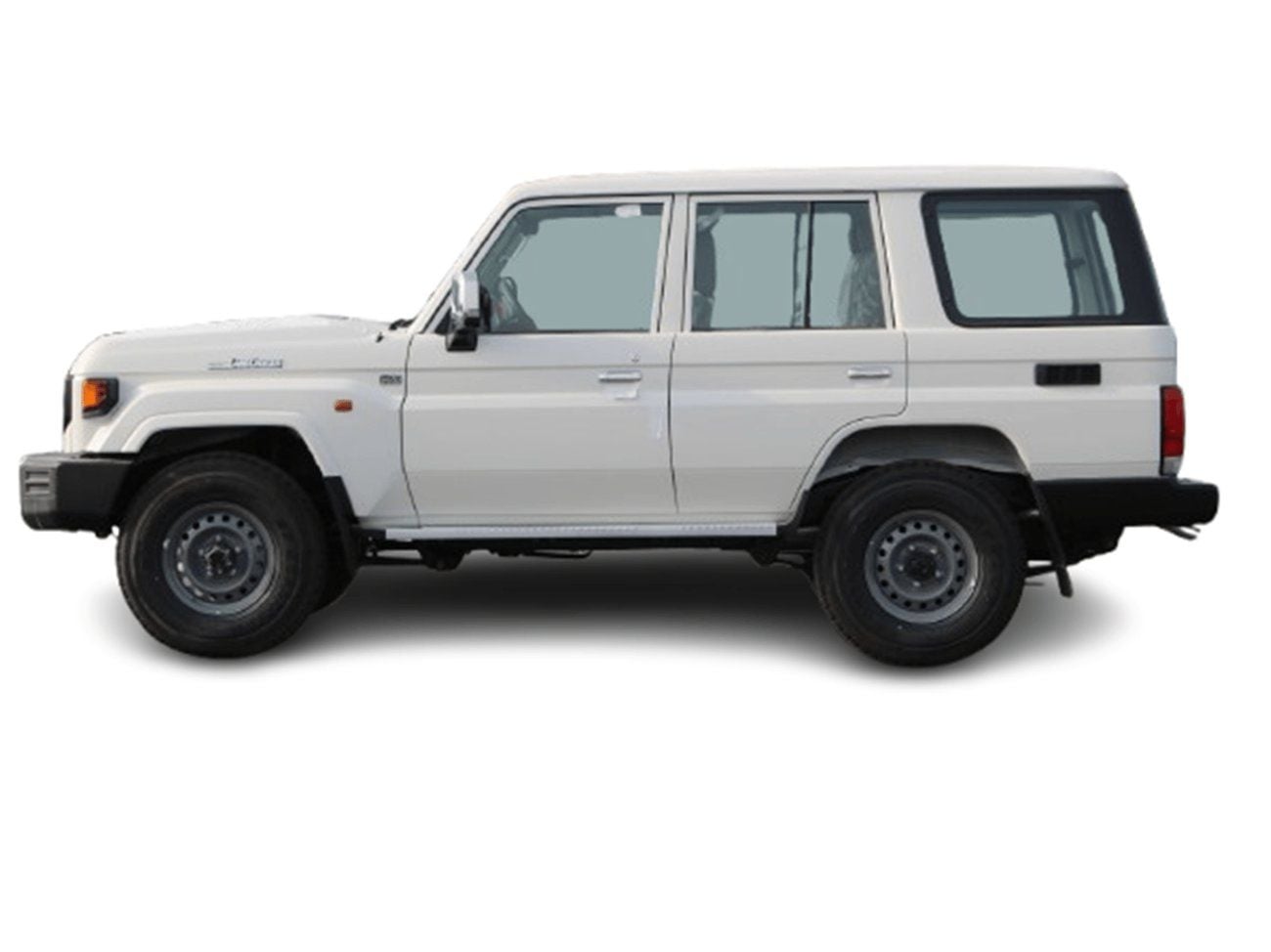 تويوتا لاند كروزر 70 TLC76 DSL ECTWFR001 - 2026 TLC76 Hardtop 5 Doors - 2.8L Diesel Manual – With Snorkel  - White with Beige Inter