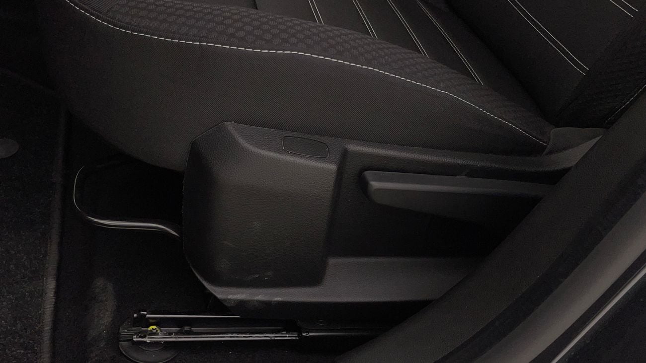 Renault Duster SE 1.6 | Zero Down Payment | Home Test Drive