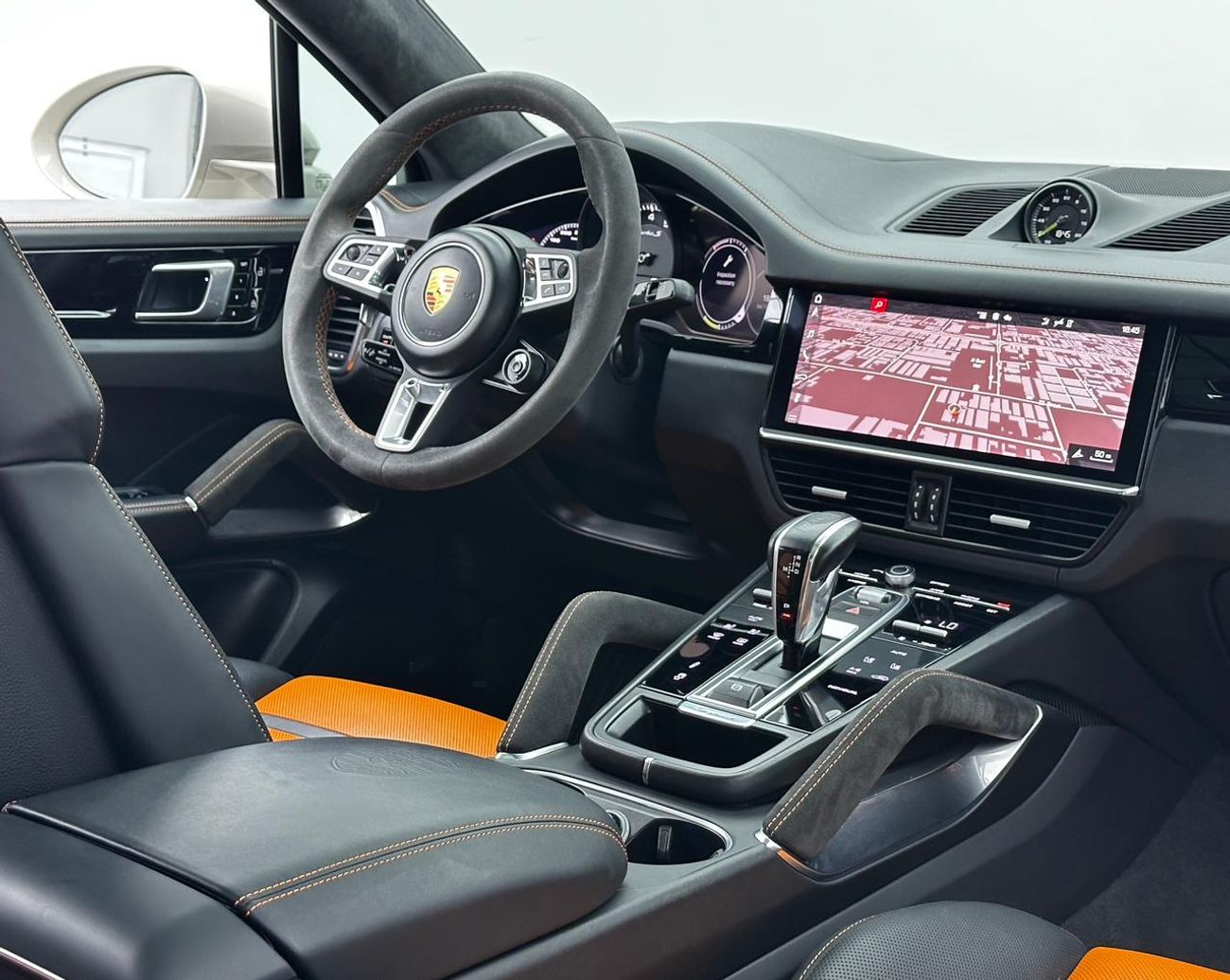 بورش كايان 2021 Porsche Cayenne Turbo S E-Hybrid, 1 Year Unlimited Km Warranty, Full Porsche Service History, G