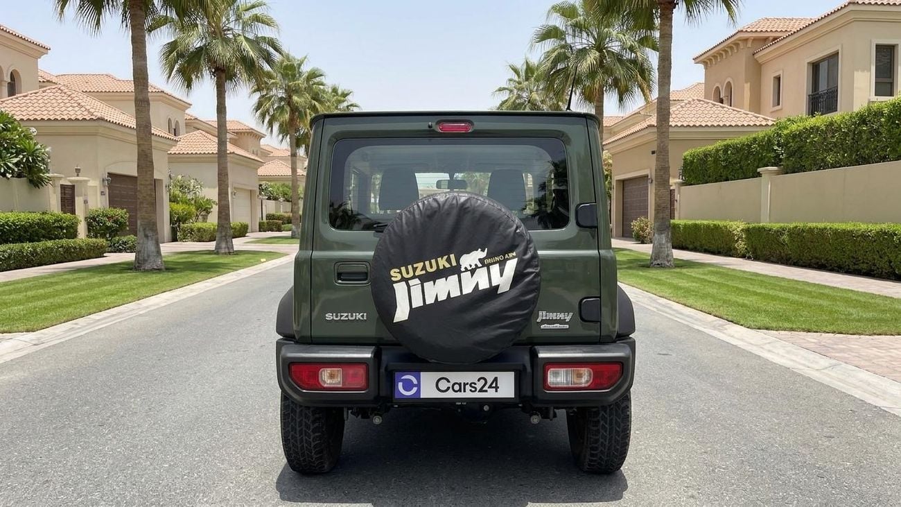 سوزوكي جيمني GLX كارس24 هي سوق ضخم للسيارات المستعملة موثوق ومضمون ٪كارس24 هي سوق ضخم للسيارات المستعملة موثوق ومضمون